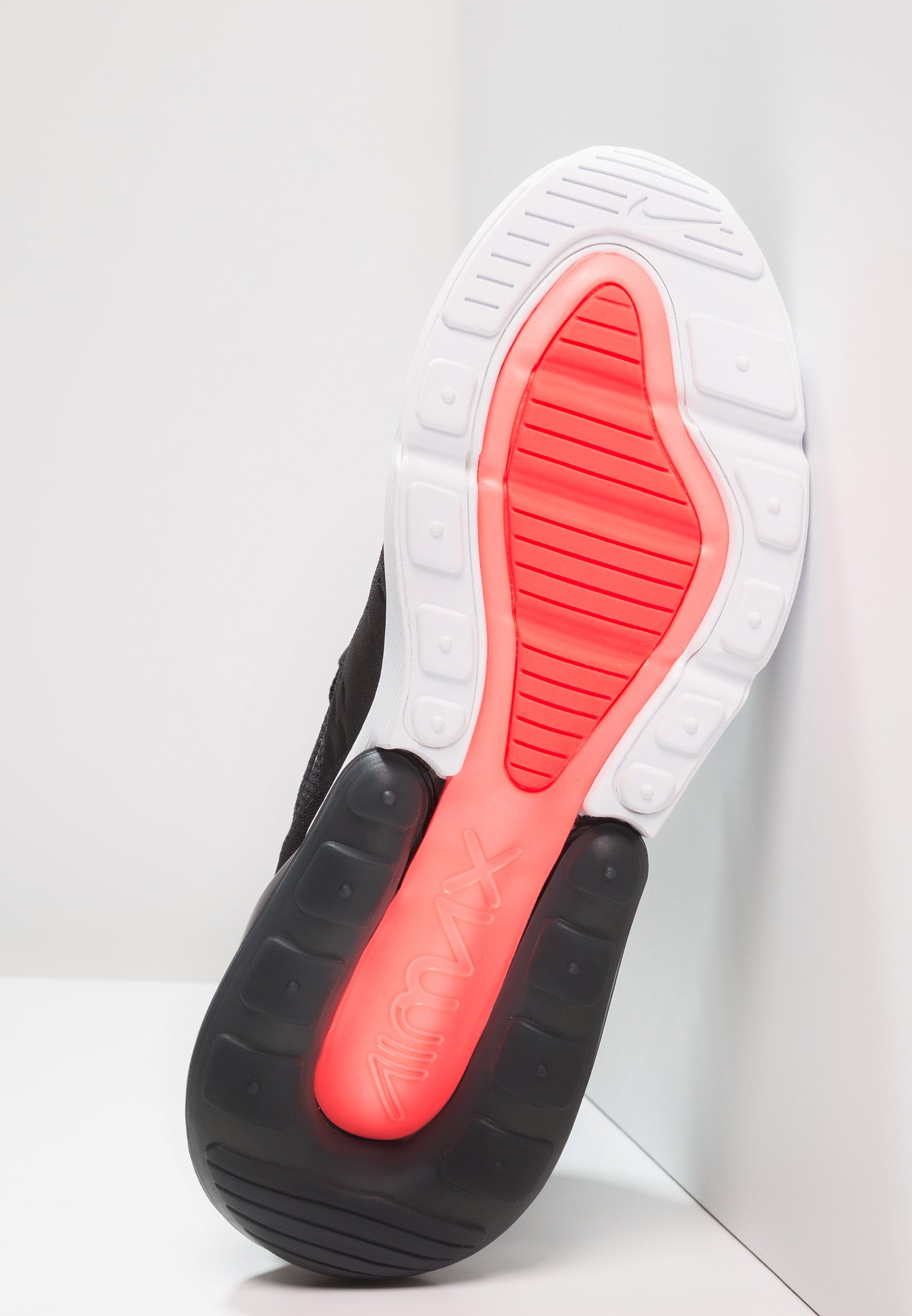 Nike Sportswear AIR MAX 270 - Joggesko - svart/hvit/antrasitt