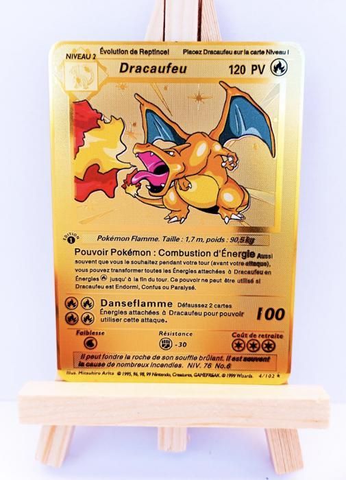 Carta Pokémon - Charizard Nivel 2 - Versión francesa - Carta metálica dorada