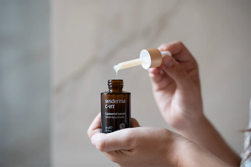 Sérum lipossomal Sesderma C-Vit: sérum lipossomal que ilumina a tez.