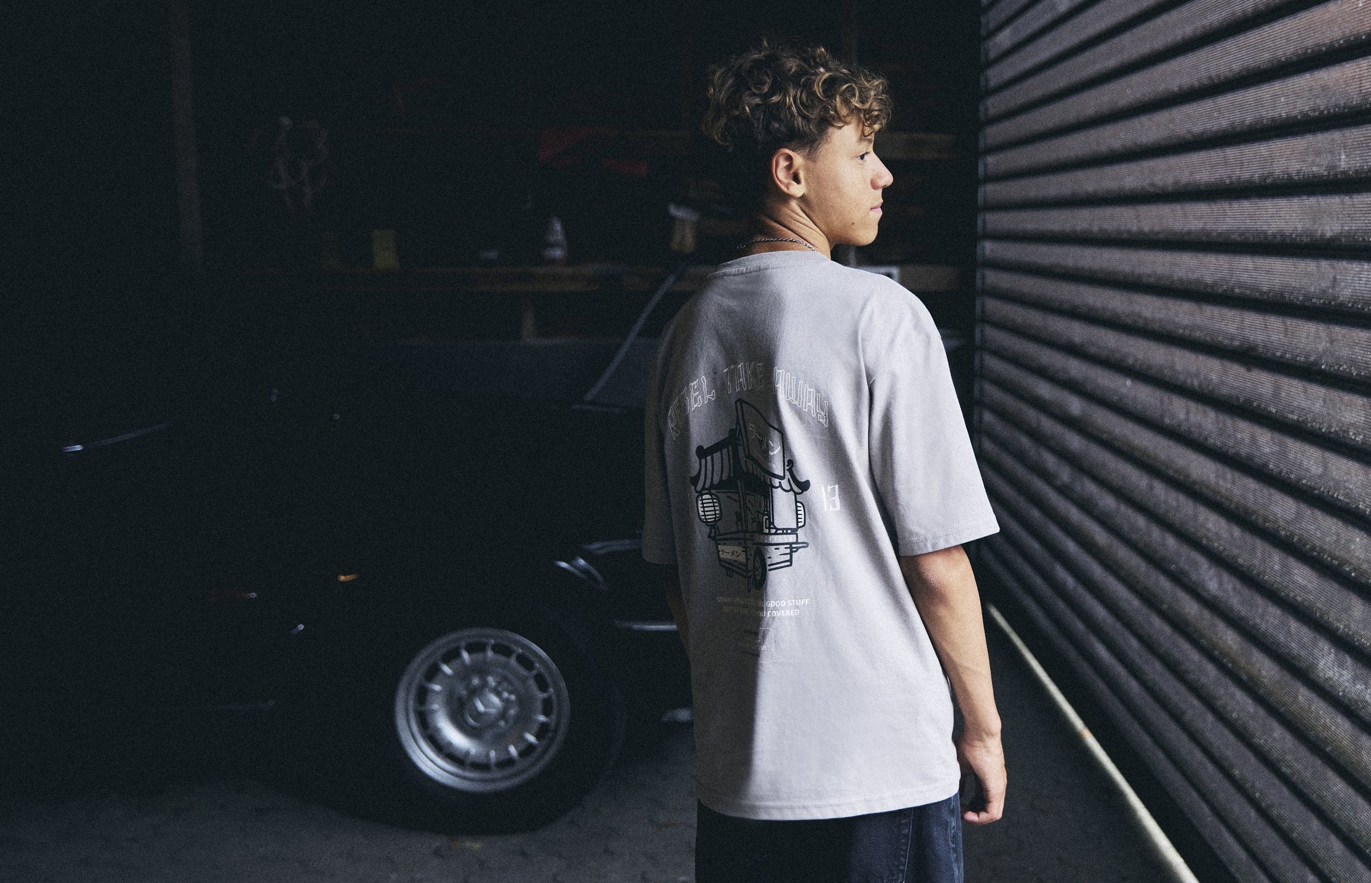 Redefined Rebel TETONY TEE BOXY FIT 4 PACK - Koszulka z nadrukiem - gołąb żałobny/las deszczowy/nieskazitelna czerń
