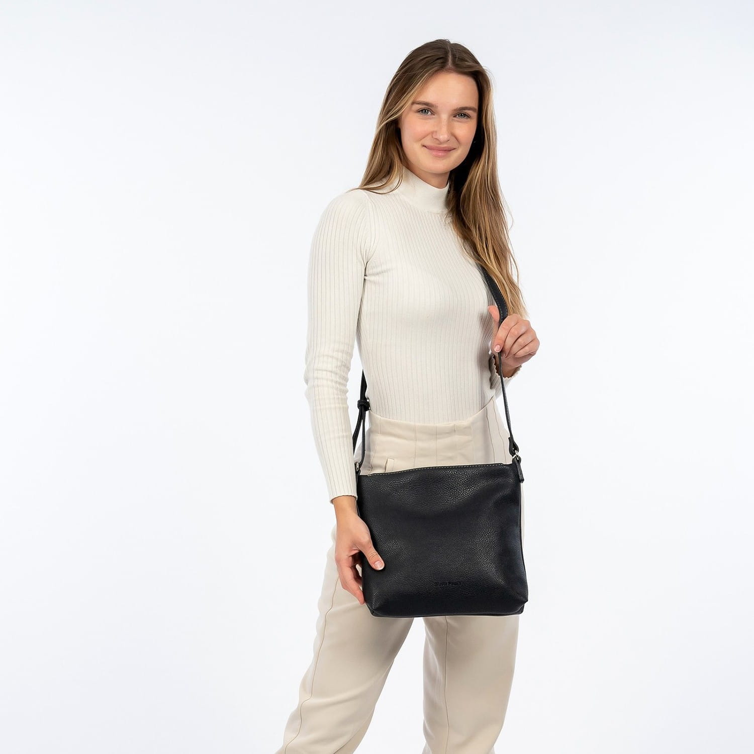 Sac bandoulière SURI FREY SFY Debby - 1 pièce