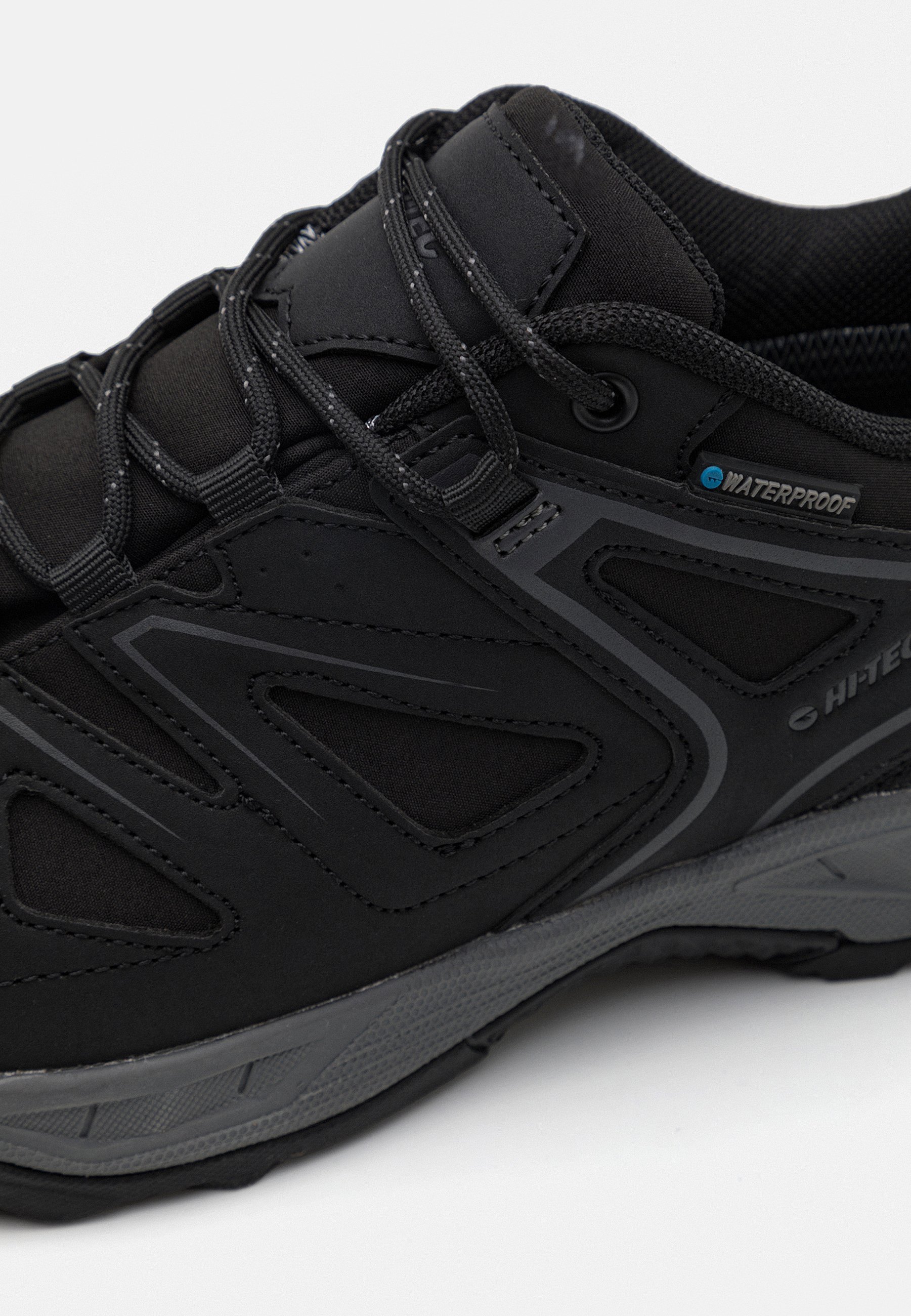 HI-TEC SAUNTER WP - Scarpe da trekking - nere