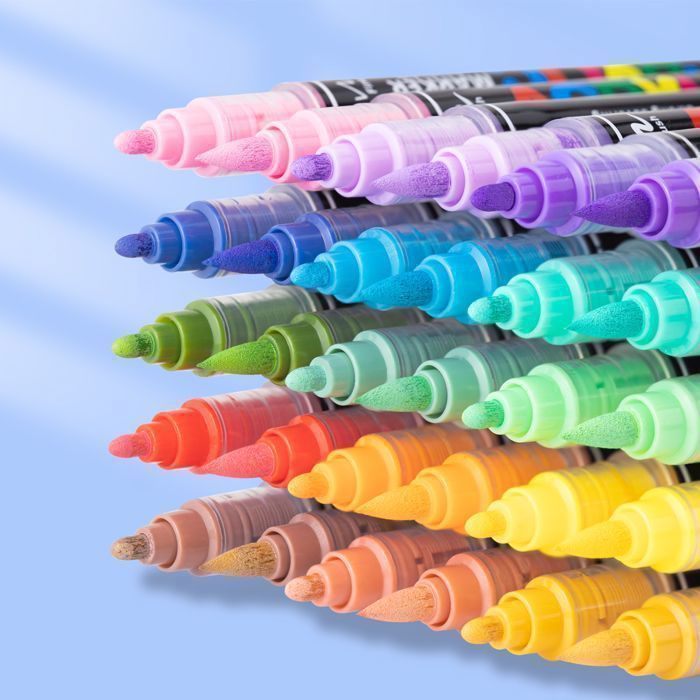 Pennarelli acrilici con punta in feltro - 84 colori - Doppia punta - Asciugatura rapida - Resistenti allo sbiadimento per colorare, vetro e tessuto.