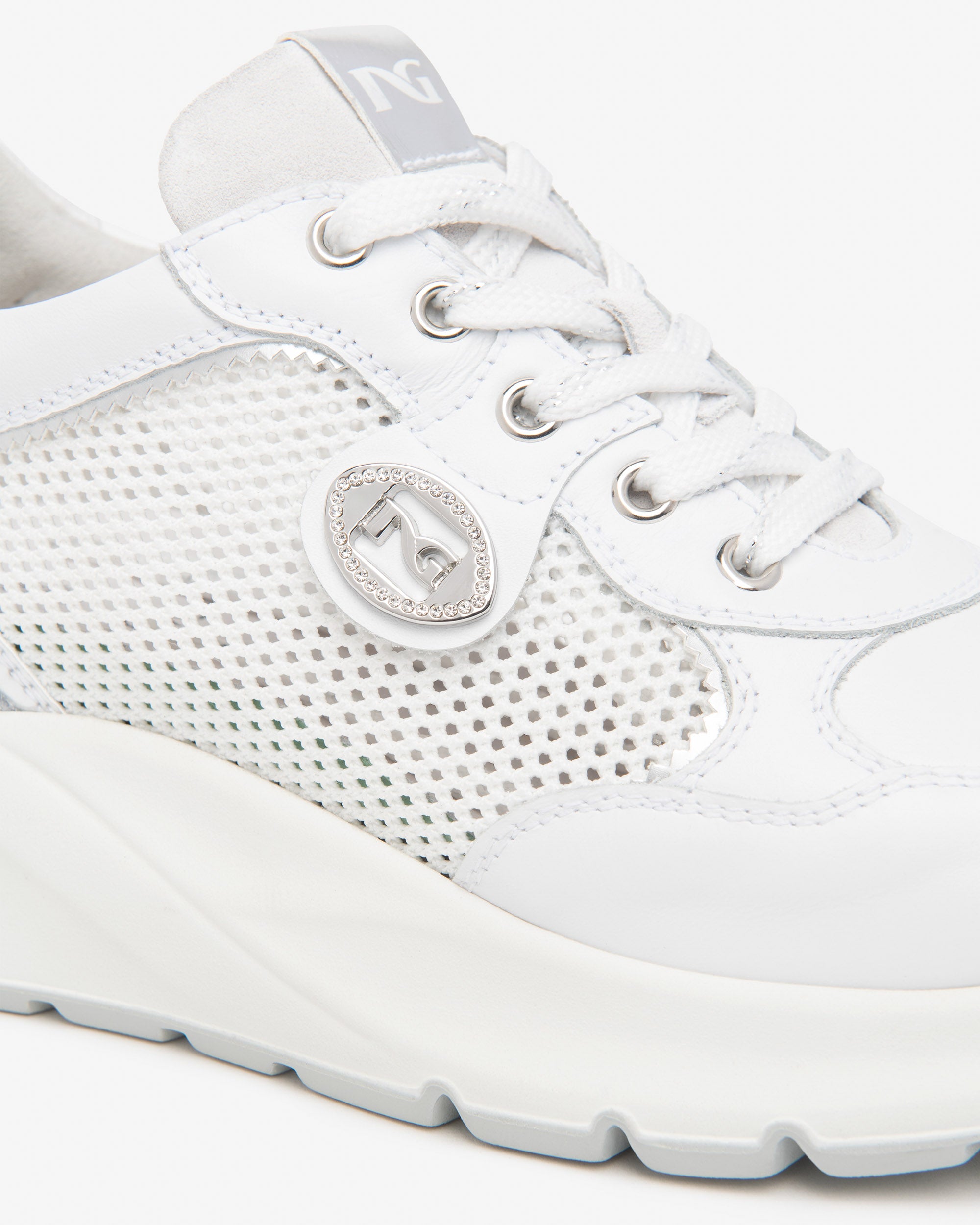  Damen-Sneaker aus Leder, Canvas und technischen Materialien
