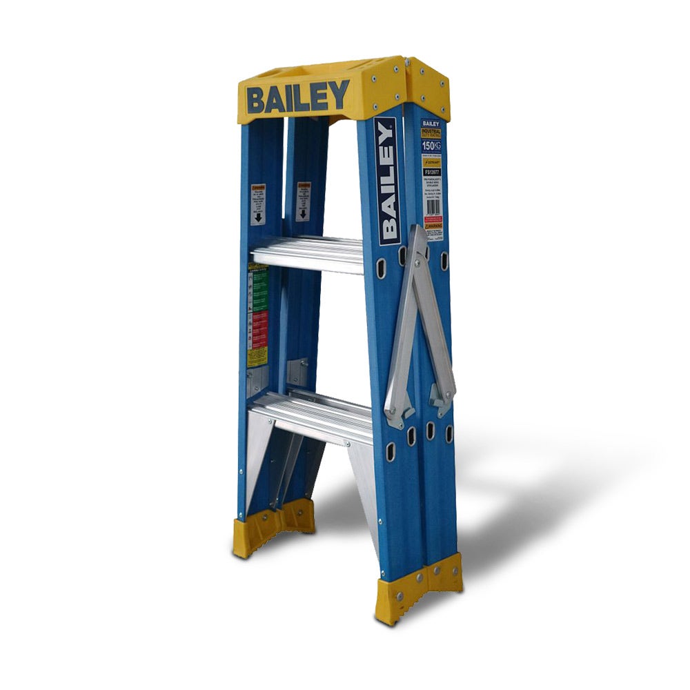BAILEY Step 3 Pro üvegszálas kétoldalas létra 0,9 m, 150 kg, FS13977