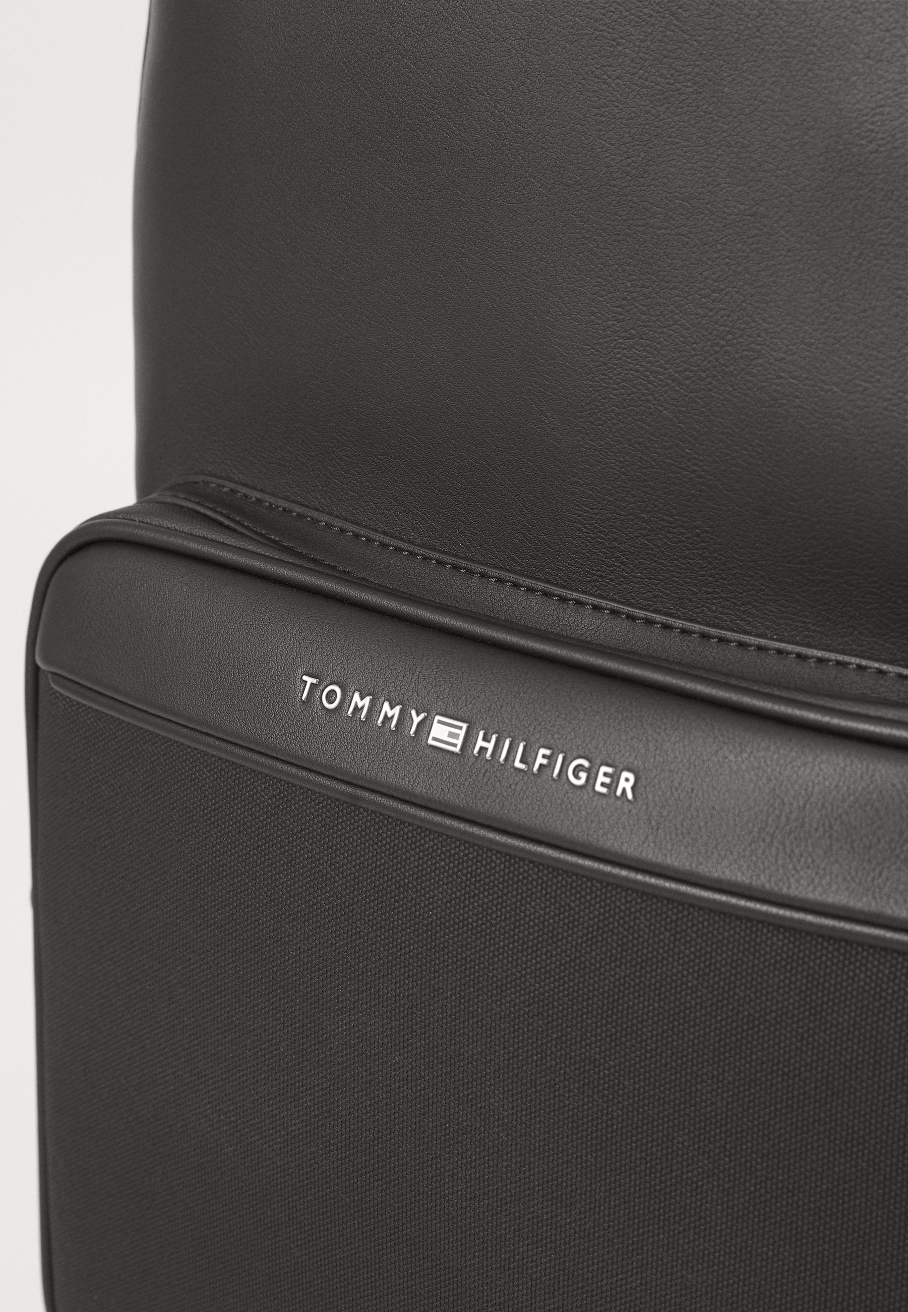Zaino Tommy Hilfiger FOUNDATION UNISEX - Zaino - nero