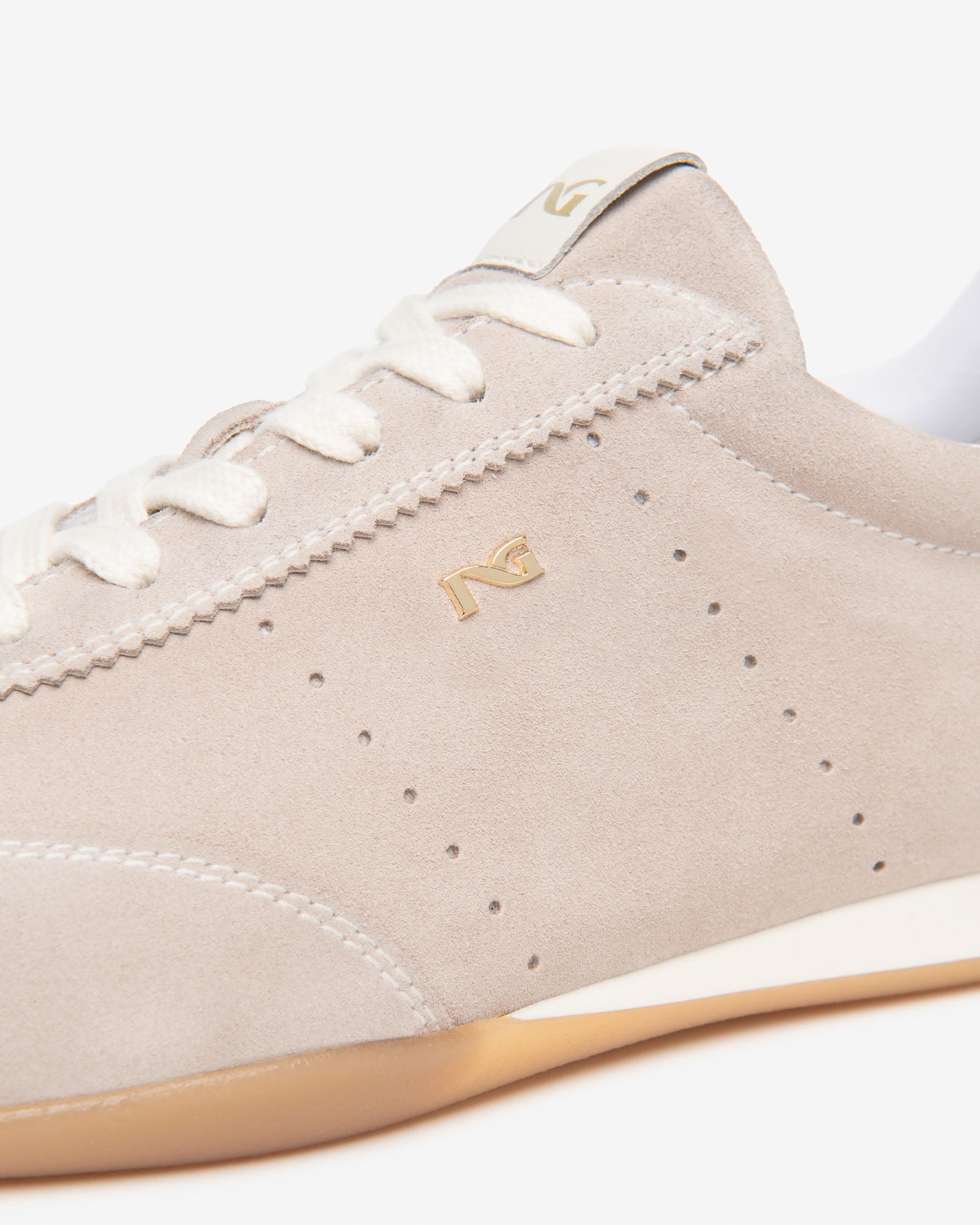  Damen-Sneaker aus Wildleder und Leder