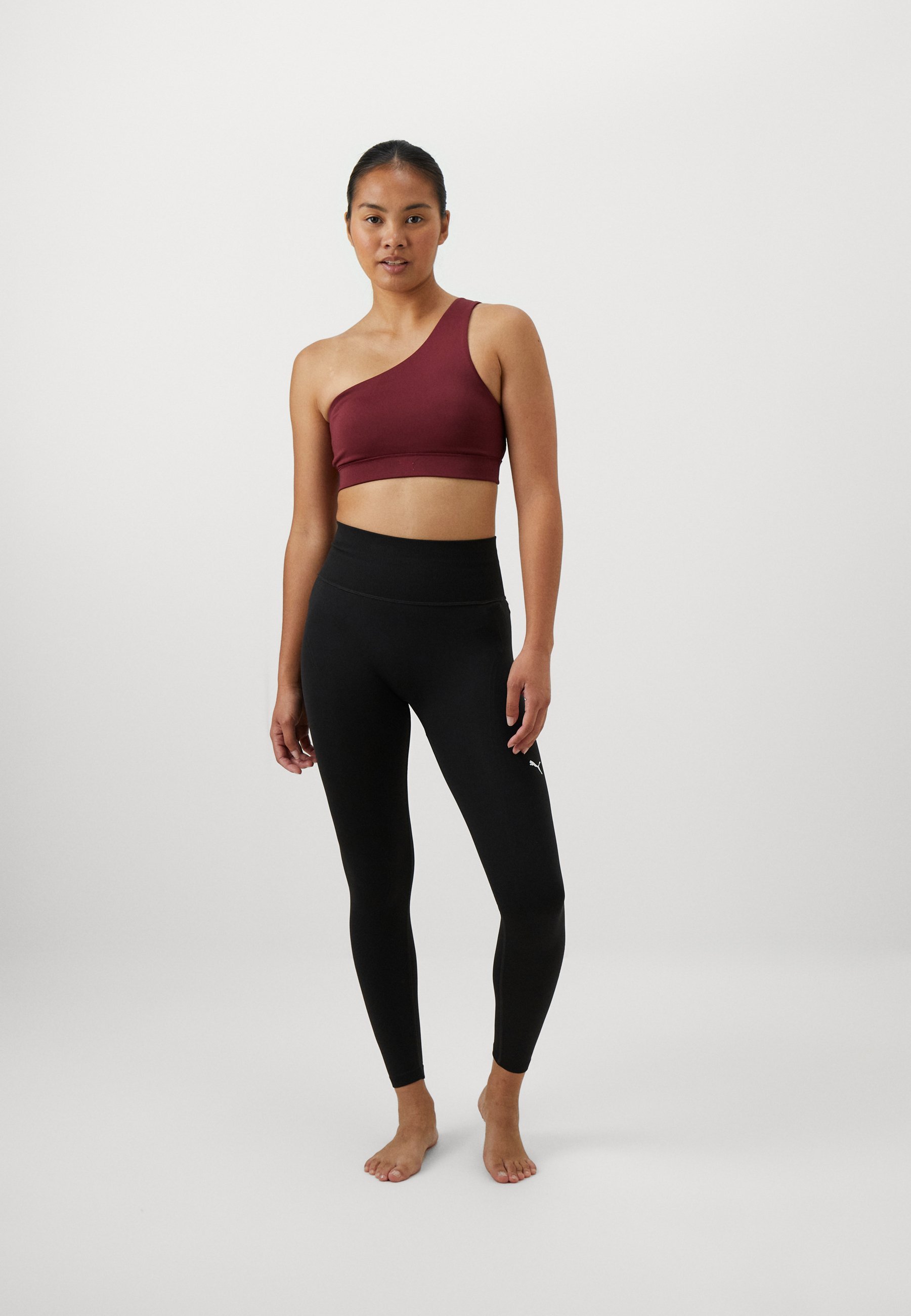Puma BRA ONE SHOULDER - Kerget tuge pakkuv spordirinnahoidja - rubiinpunane läige