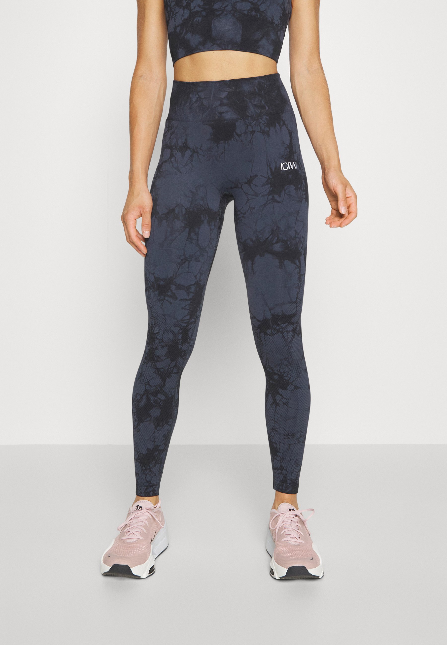 ICANI ZAL NAADLOZE TIE-DYE DEFINIËREN - Leggings - middernacht