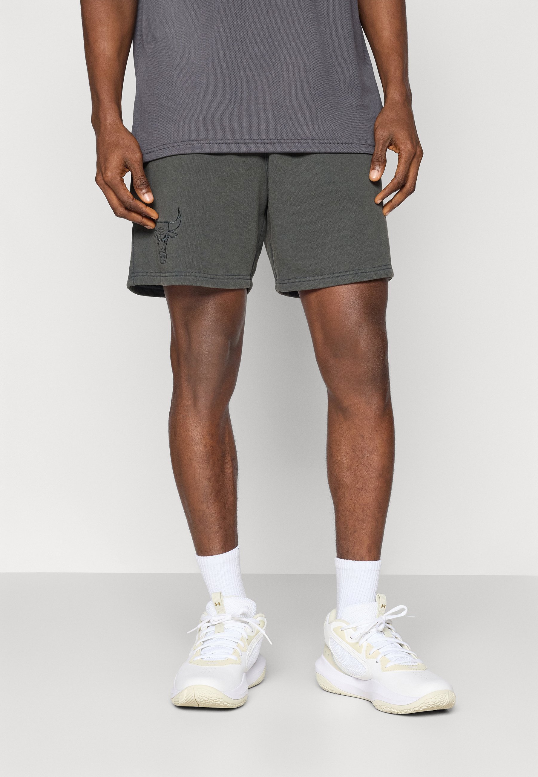 New Era NBA Chicago Bulls Washed Shorts – Clubwear – Grau