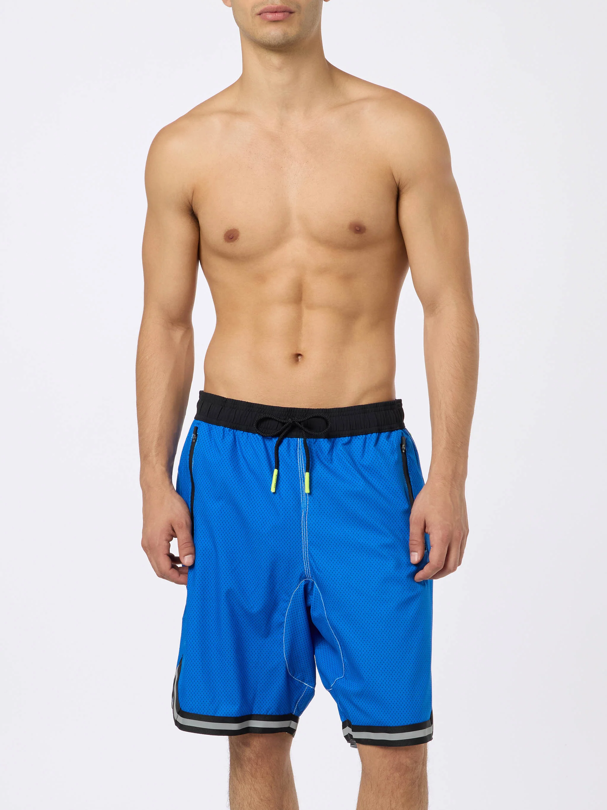 Lange blauwe zwemoutfit in surfstijl