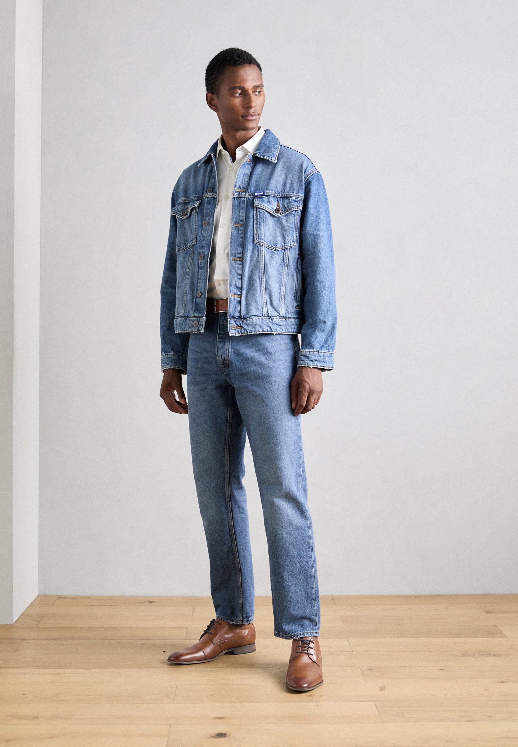 Bugatti Smart vezalke - konjakova