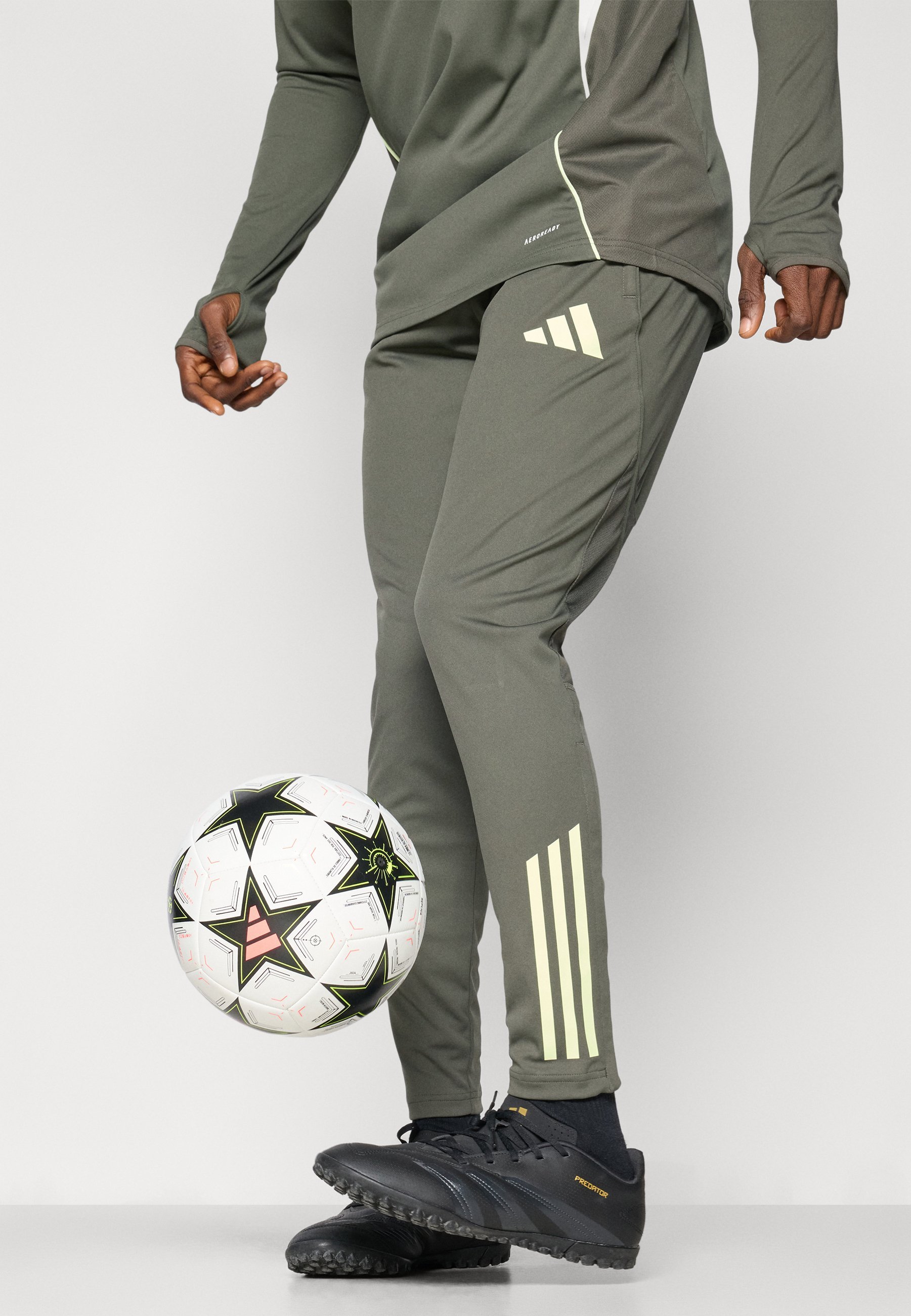 adidas Performance REAL MADRID 25/26 TIRO25 COMPETITION TRAINING PANTS - Clubkleding - utility grijs