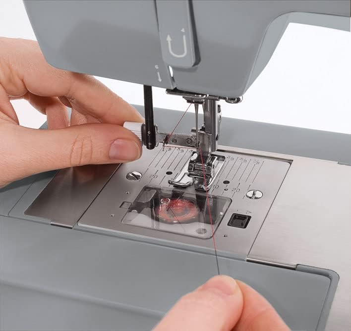 Singer Heavy Duty Jeans 6335M Denim mit 32 Stichen und leistungsstarkem Motor für dicke Stoffe, mehrere Lagen und Denim.