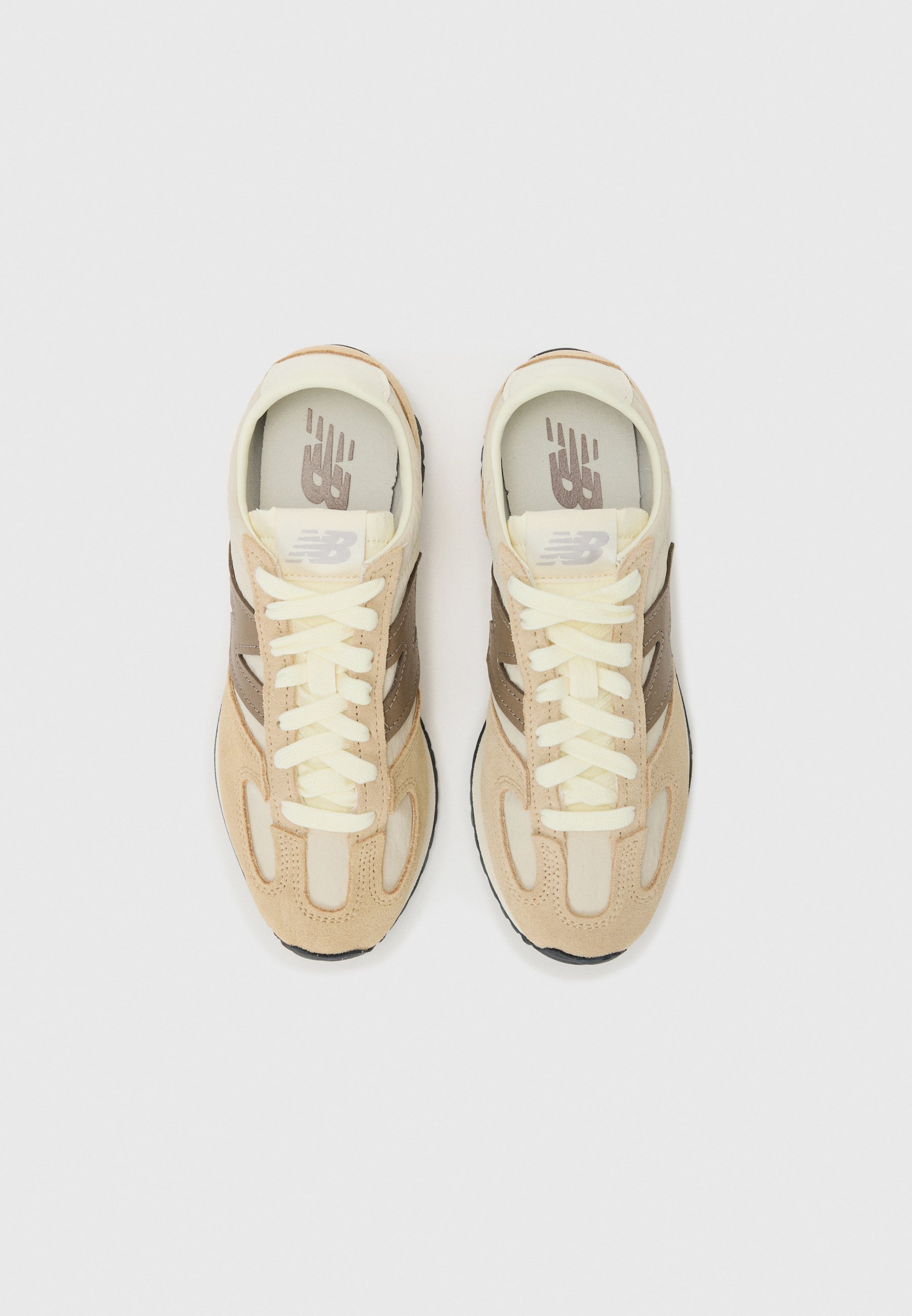 New Balance lage sneakers