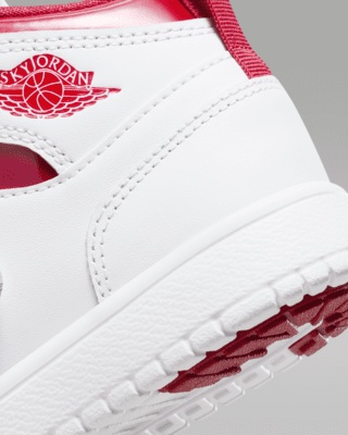 Sky Jordan 1 Younger Kids' Shoe