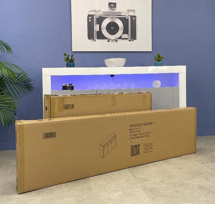 Aparador LED de 3 puertas | 155 x 91,5 x 37 cm | Blanco brillante y Sonoma mate | Almacenamiento | AKER