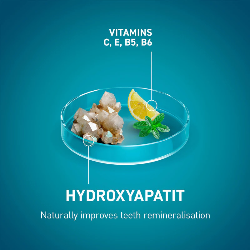 Pasta de dentes MEDIBLANC, enriquecida com vitaminas e com ação branqueadora.