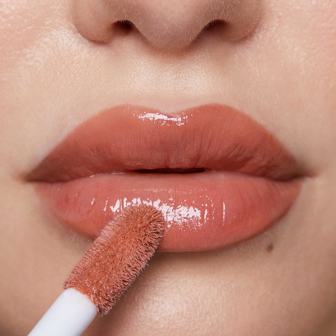 „Fleeky Lipgloss Plumpy Lipgloss“ – drėkinamoji priežiūra su apimties suteikiančiu efektu – 5 ml