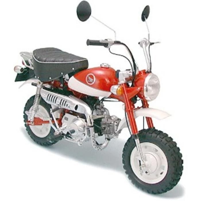 Motorcycle Model: Honda Monkey 2000