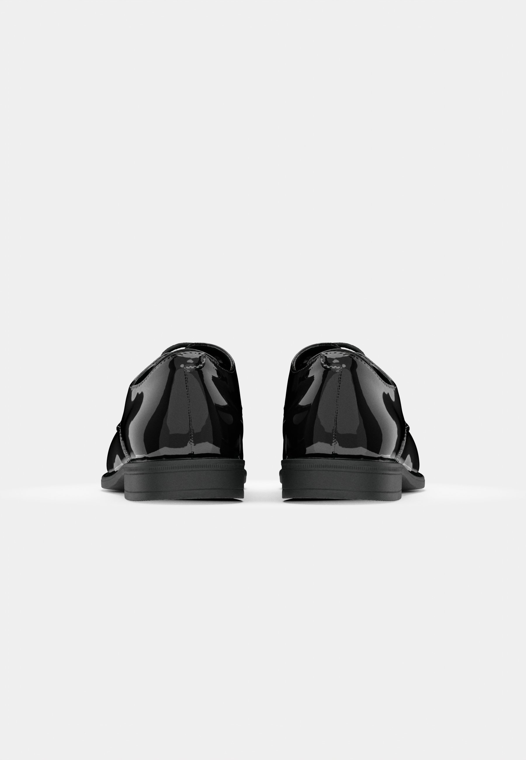 Pier One Smart veterschoenen - zwart