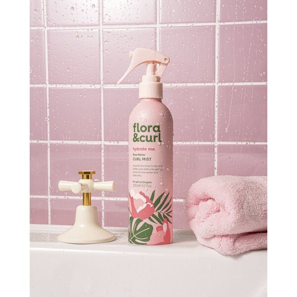 Sprej na kučery s ružovou vodou Flora & Curl 250 ml