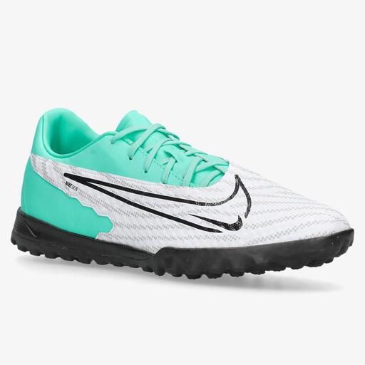 Nike Phantom Turf