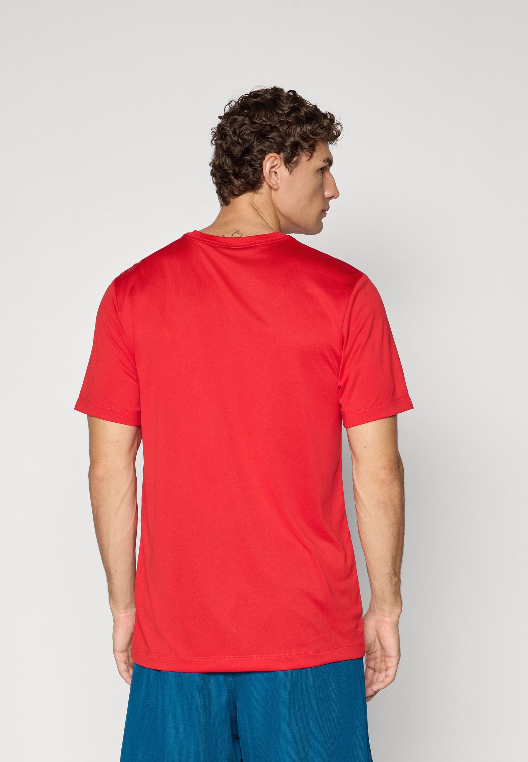 T-shirt de sport Nike Performance RESET - rouge universitaire/noir
