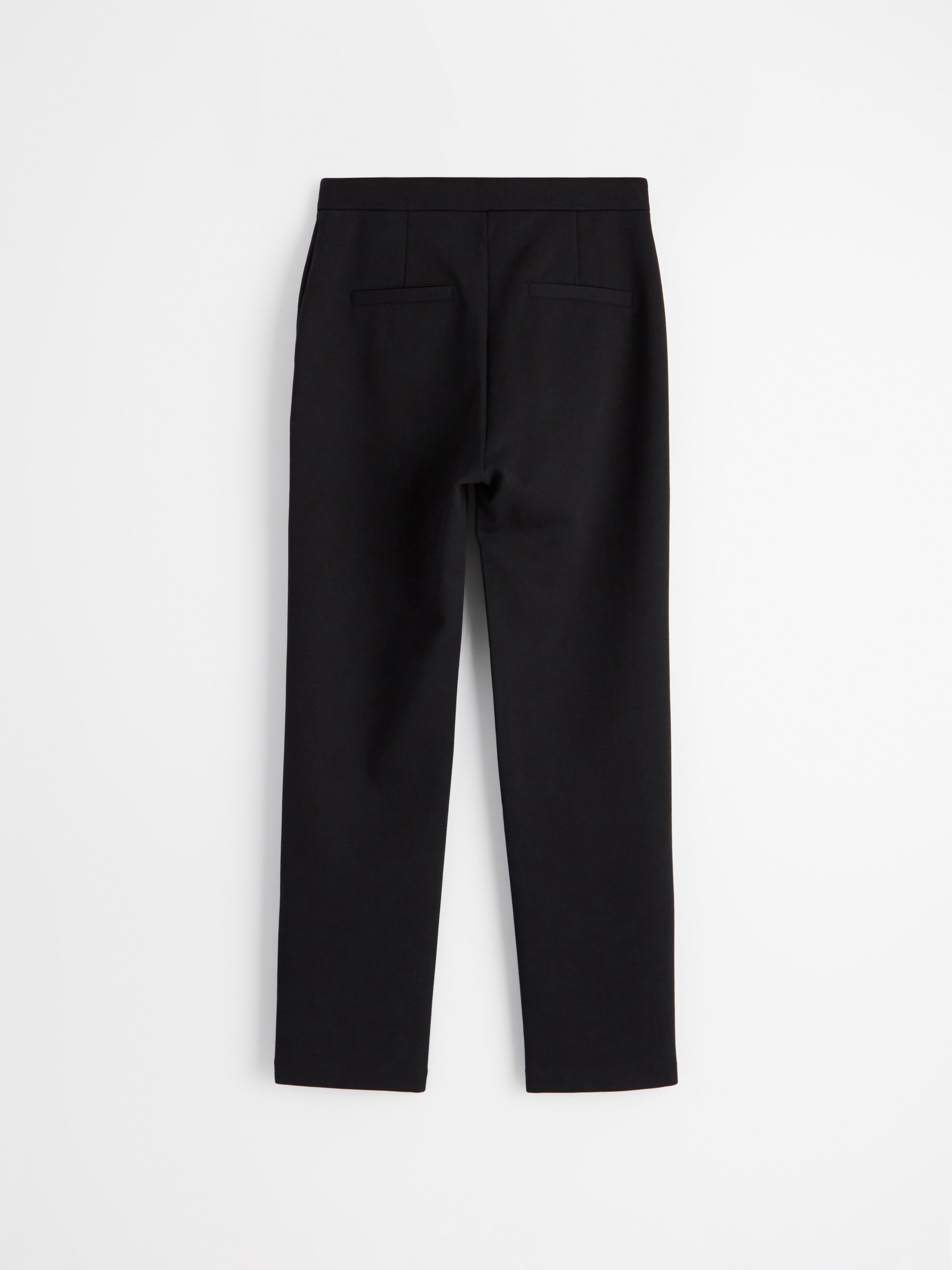 Calça cropped preta