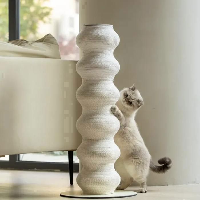 FurryTail  Griffoir incurvé pour chat, Arbre à chat, Fabriqué en rotin, résistant à l'usure, design distinctif, 89cm Blanc