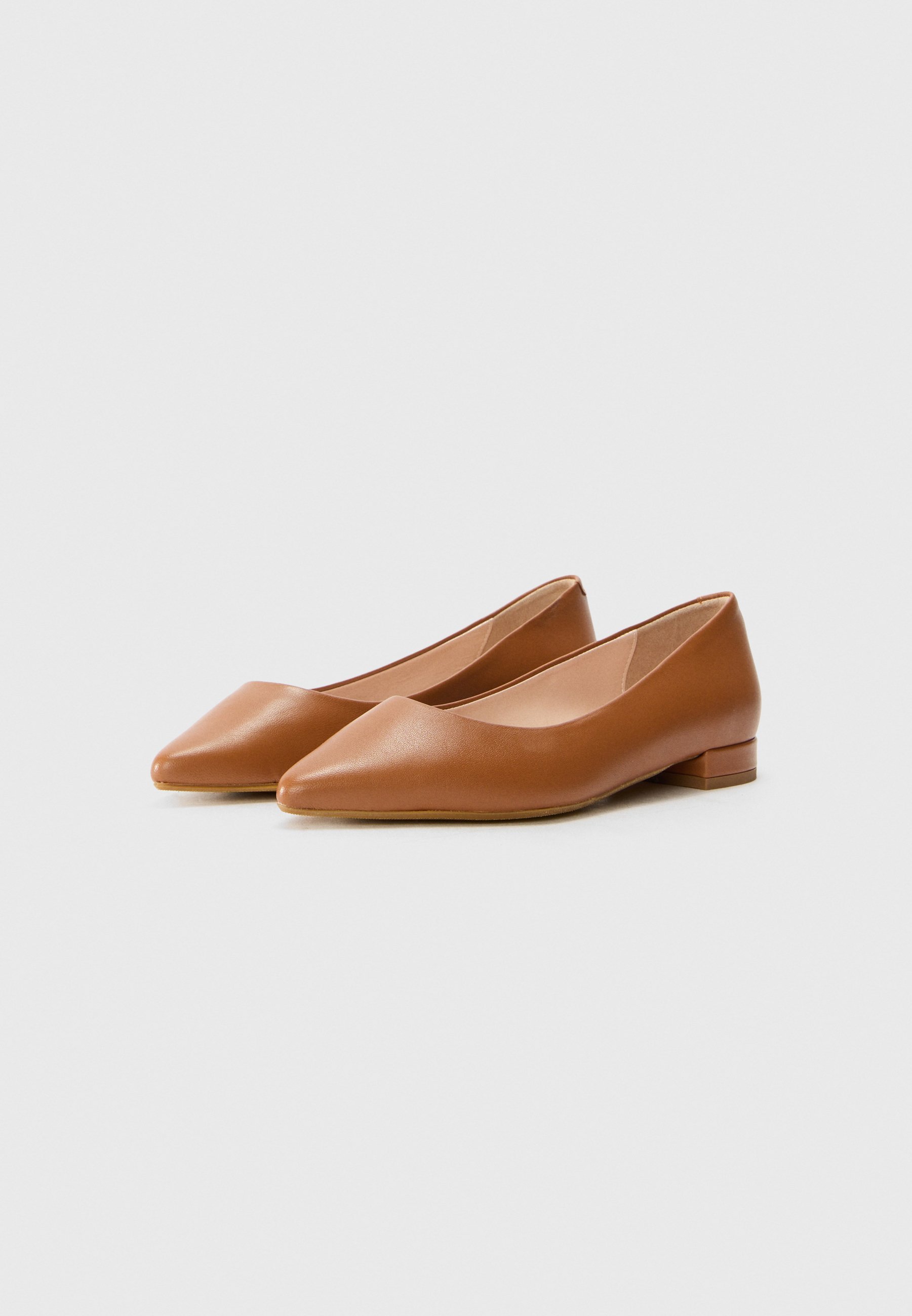 bStore ballerina's - bruin