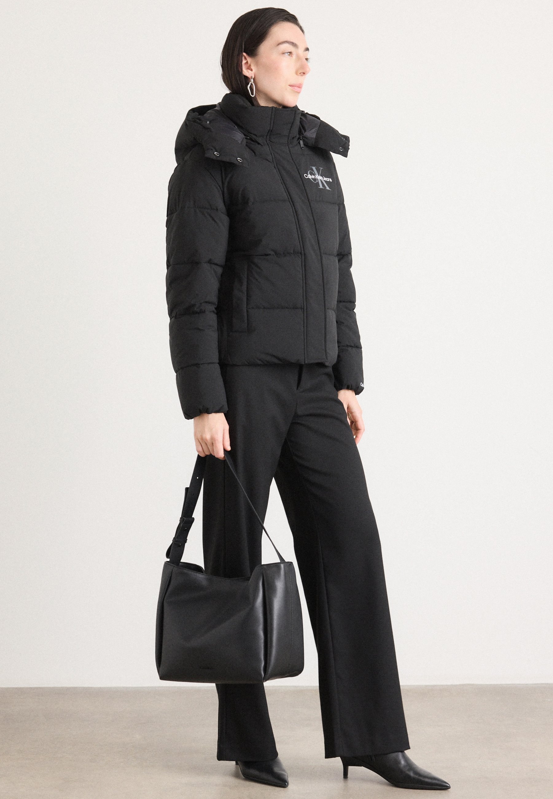 Calvin Klein Jeans MONOLOGO PUFFER - Winterjas - zwart