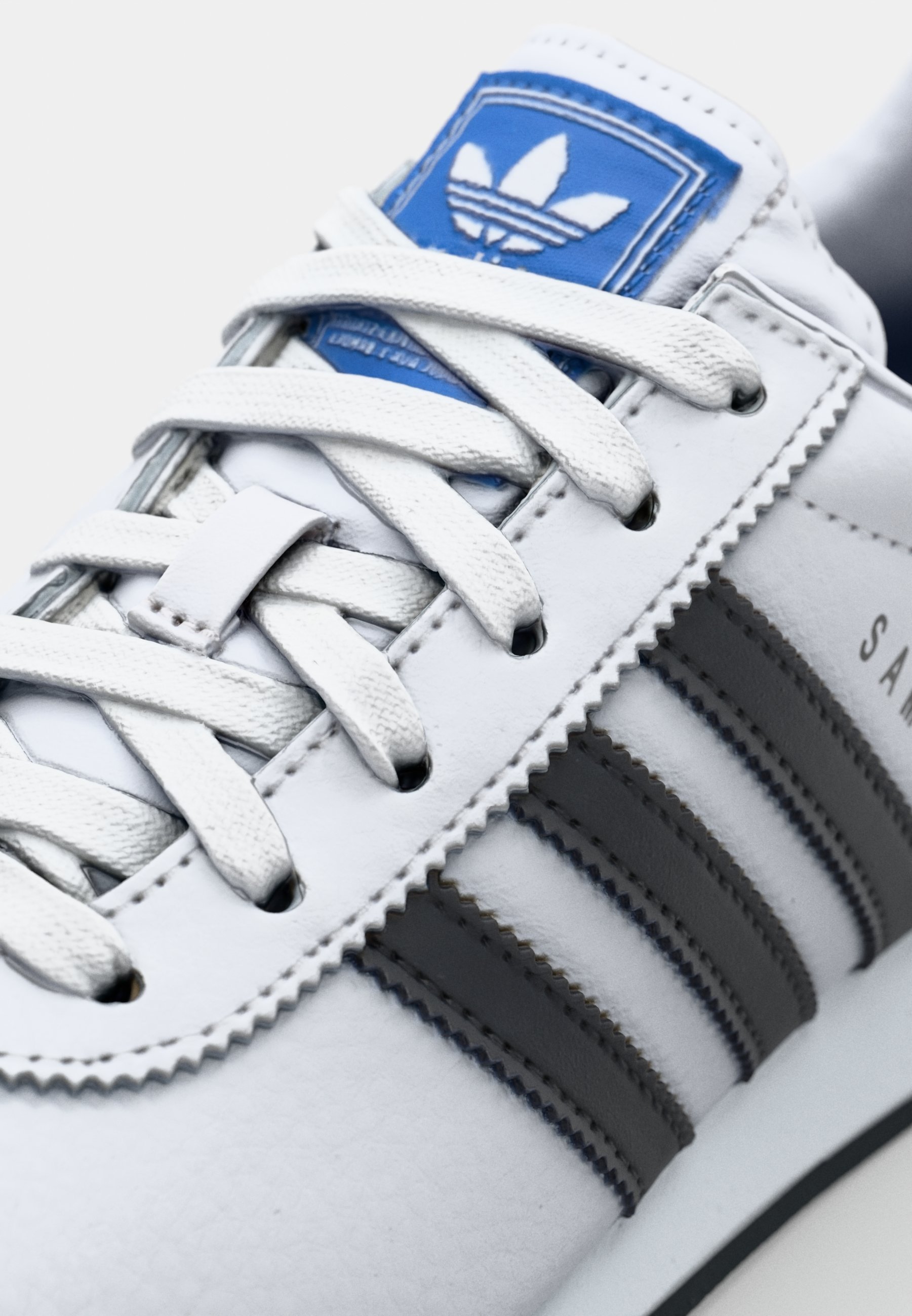 Tênis adidas Originals de cano baixo