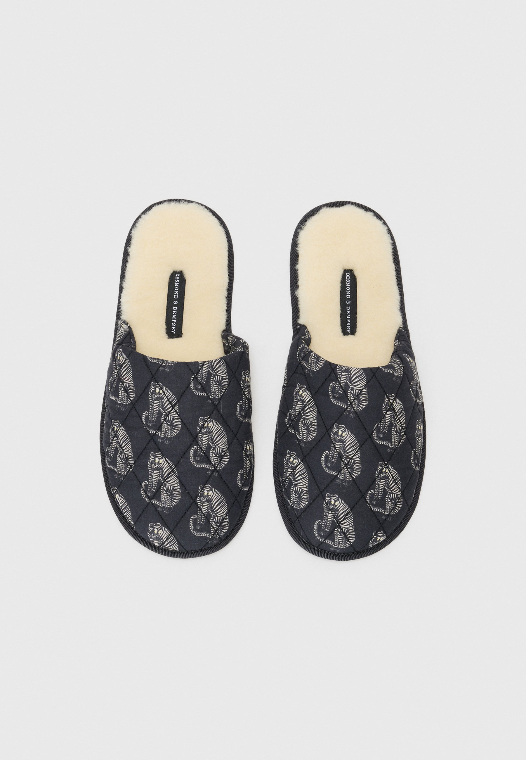 Pantofole Desmond & Dempsey - nero tigre/crema