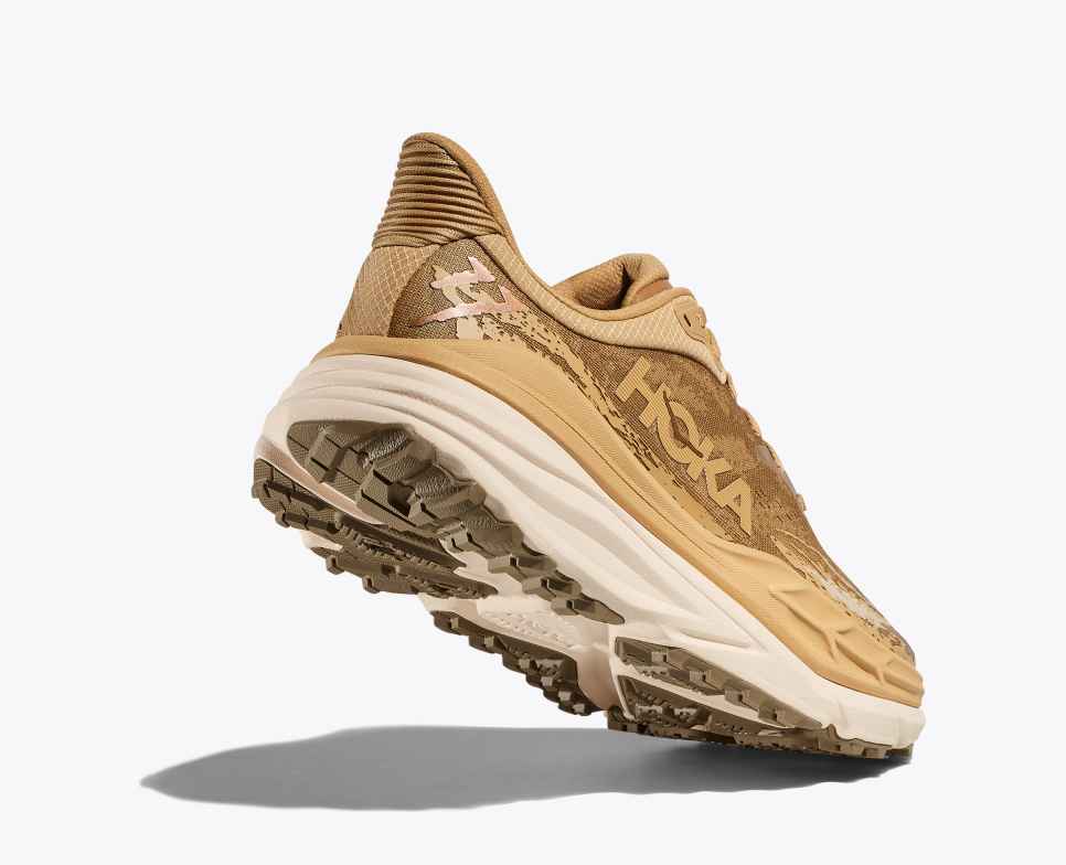 HOKA Stinson 7 Tarwe / Stuifzand