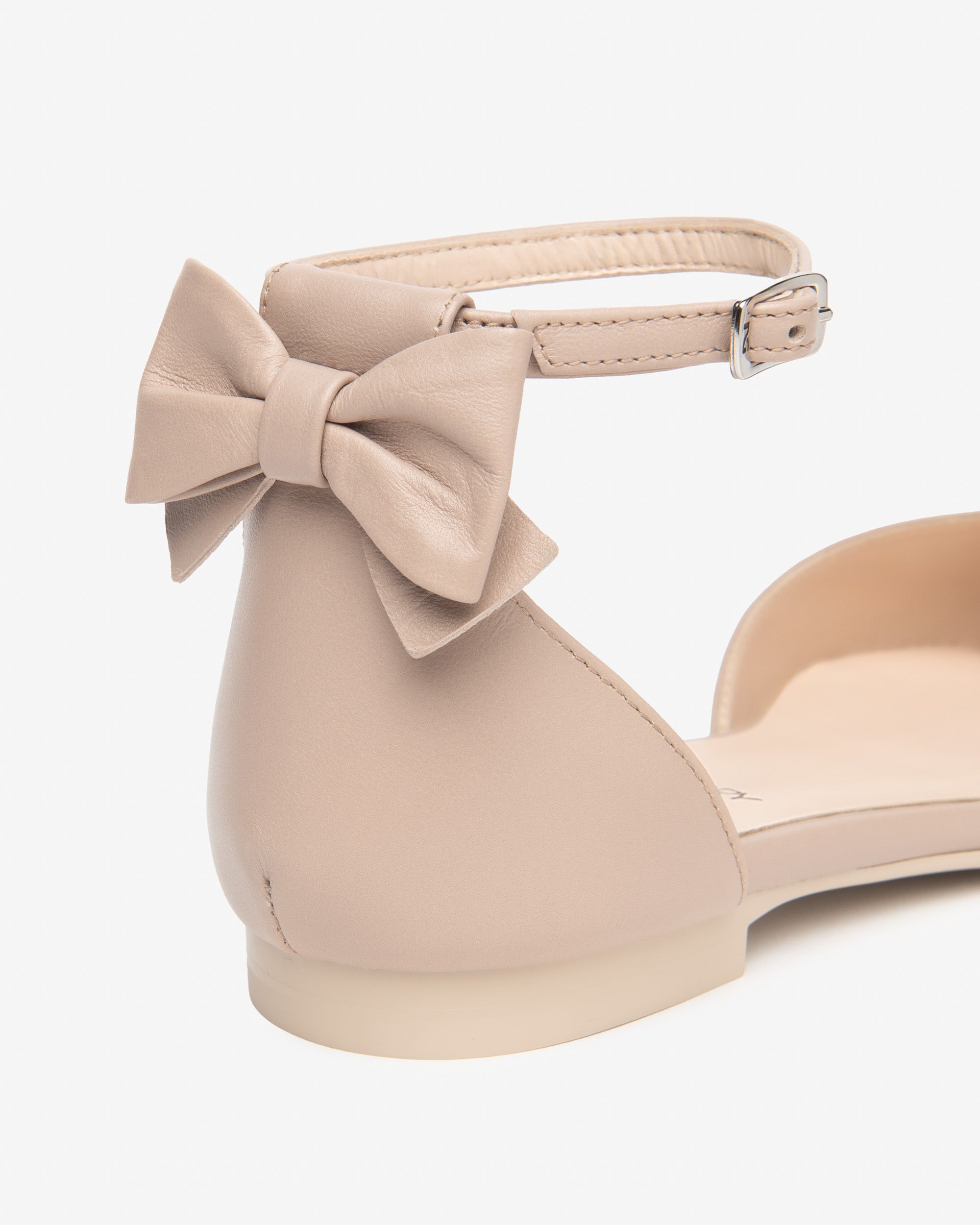  Damen-Pumps aus Leder