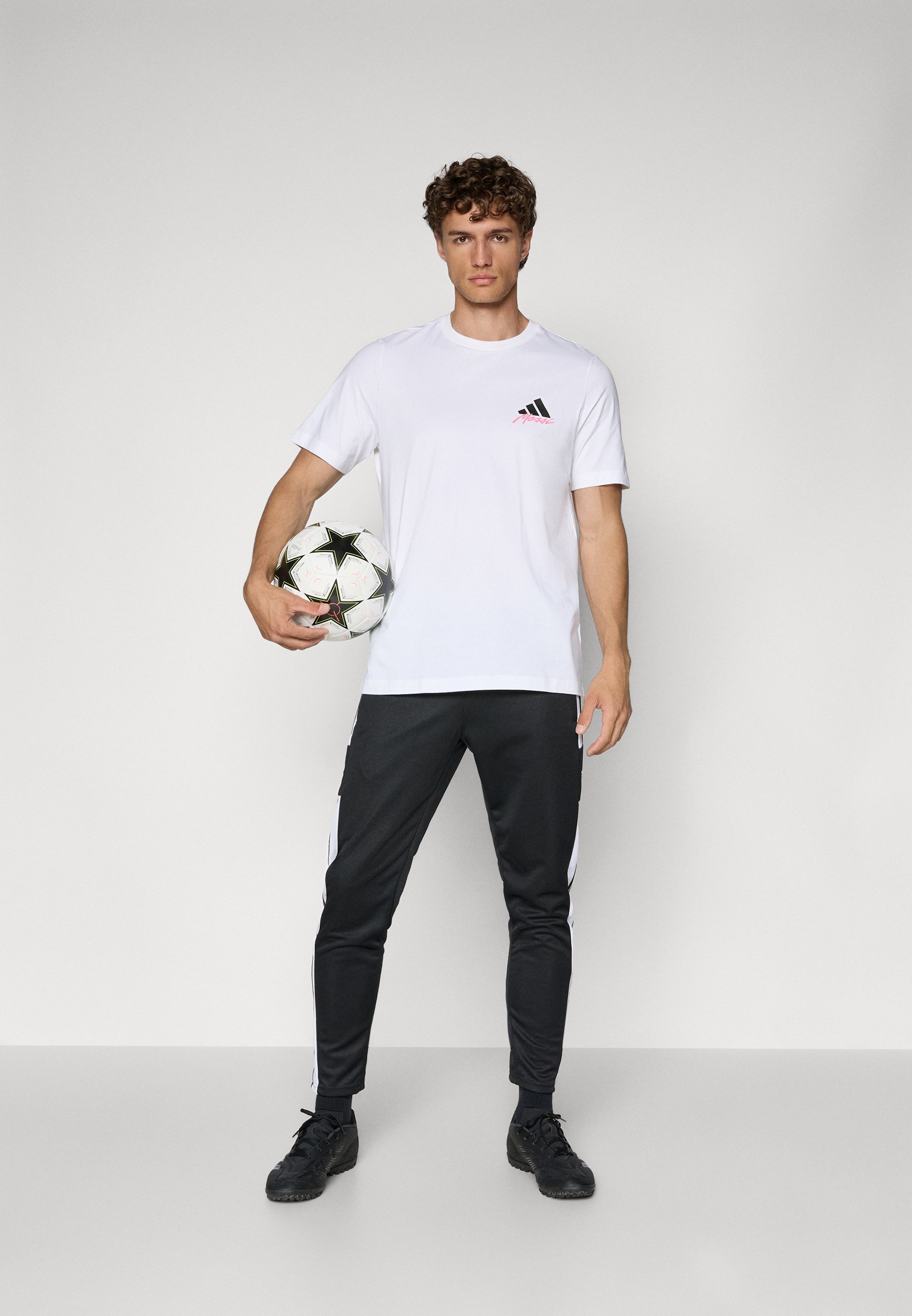 T-shirt imprimé adidas Performance Messi Icon Graphic - Blanc