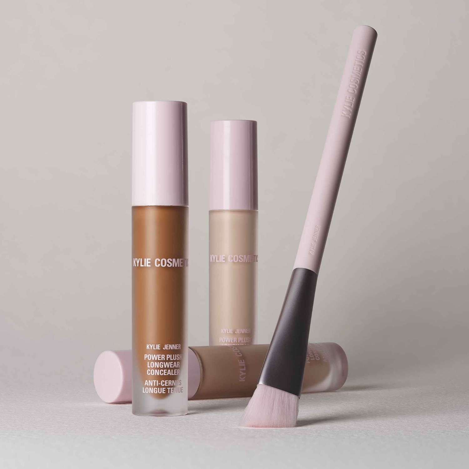 KYLIE COSMETICS Power Plush Longwear Concealer