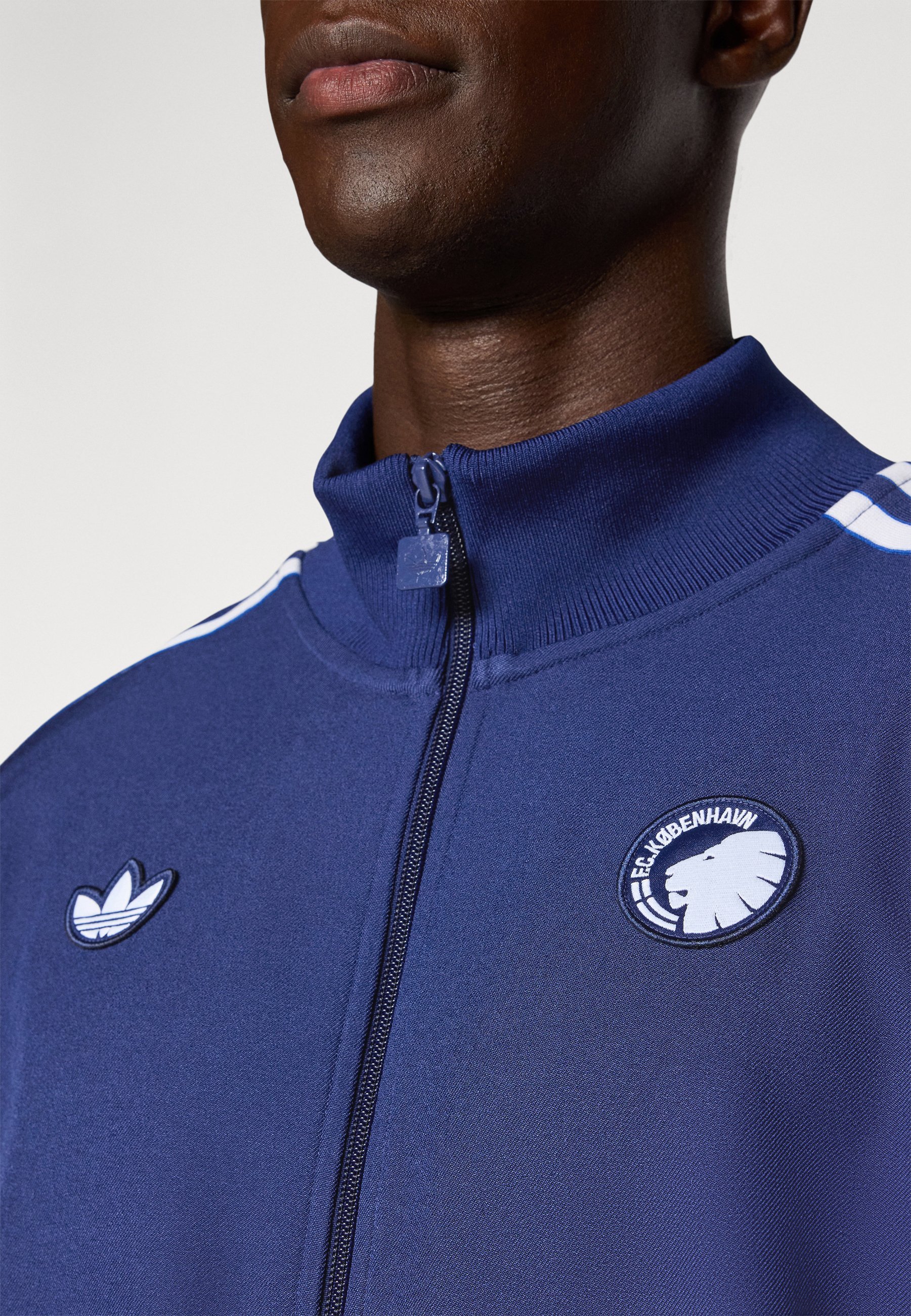 adidas Originals FC COPENHAGEN ICON TRACK TOP - Vetoketjullinen collegepaita - night sky