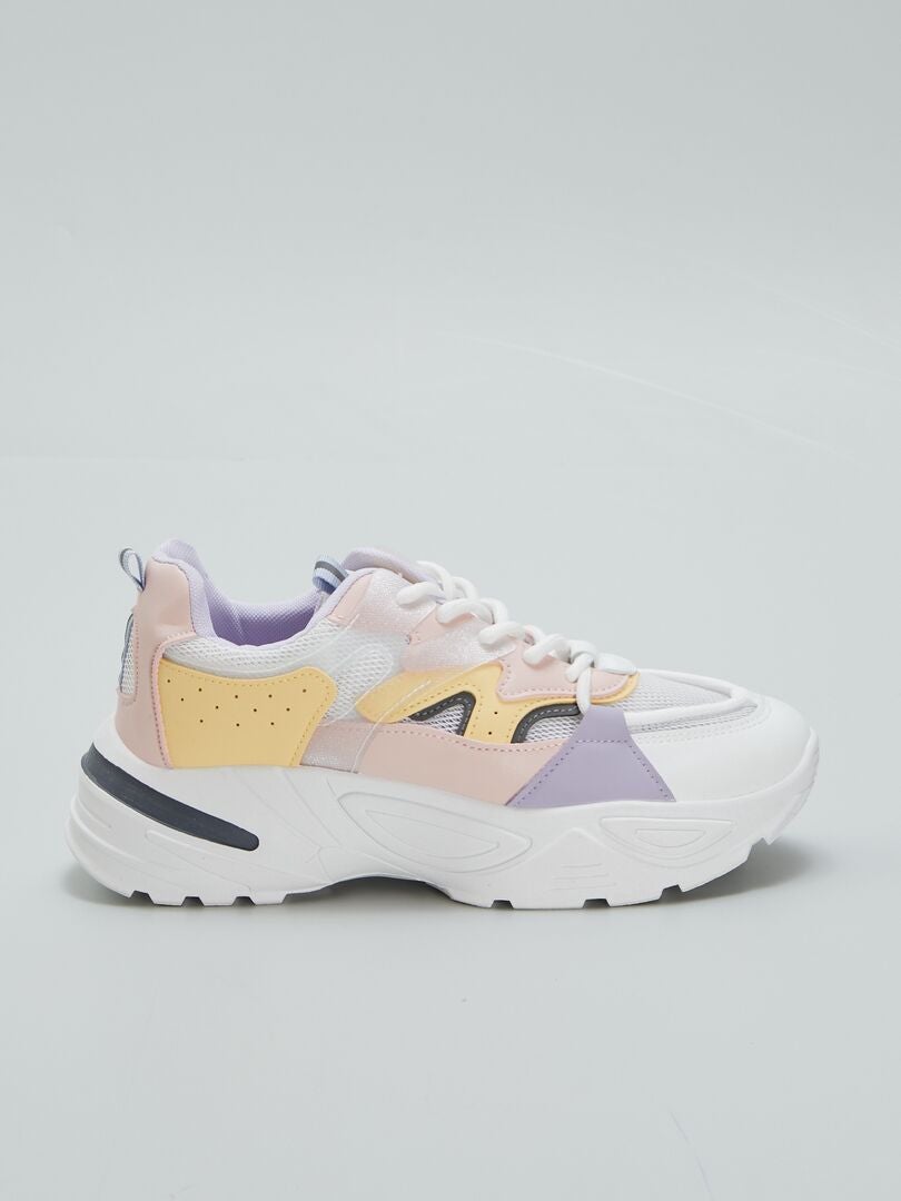 Veelkleurige sneakers van verschillende materialen - WIT