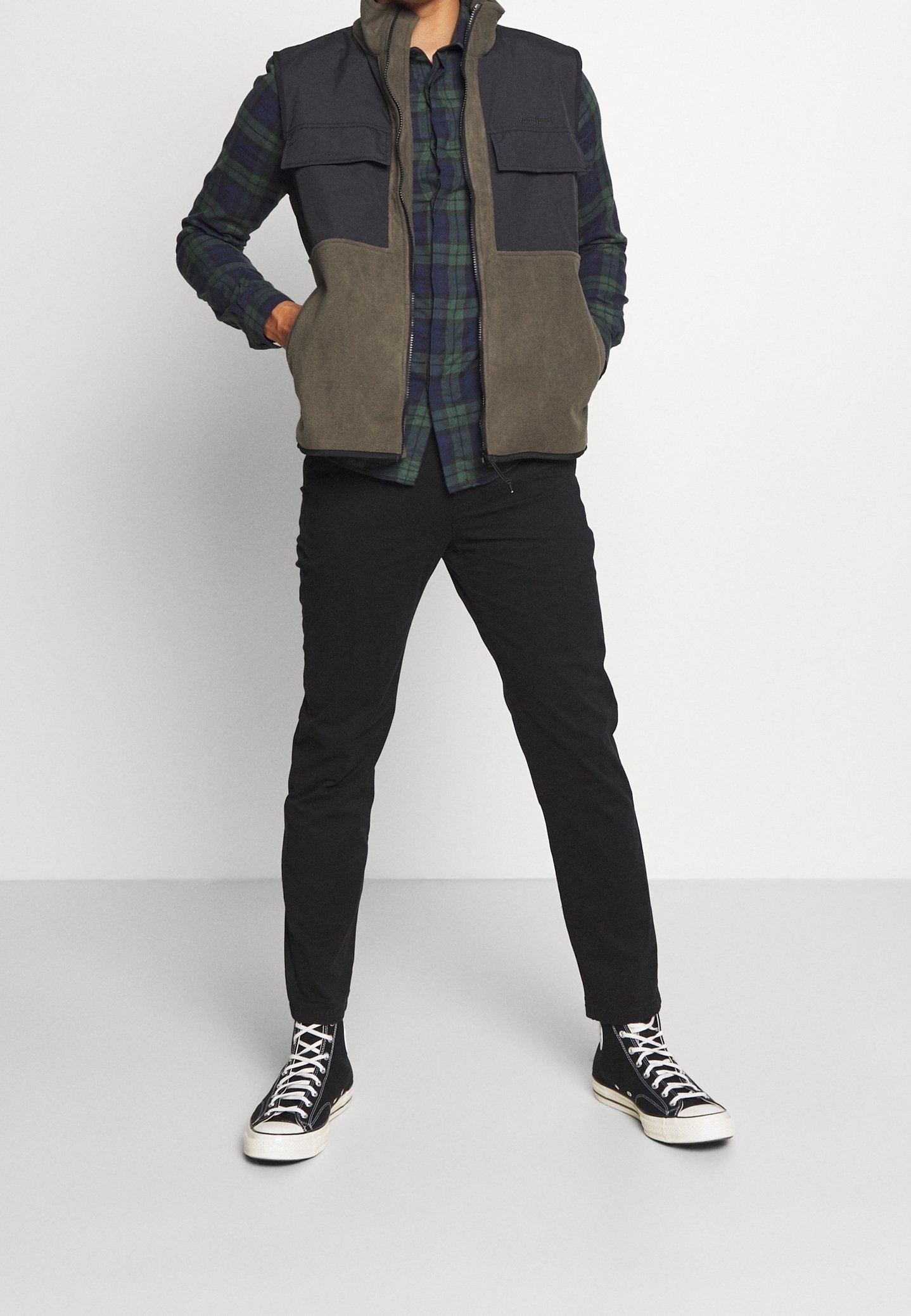 KnowledgeCotton Apparel Chino's - zwart