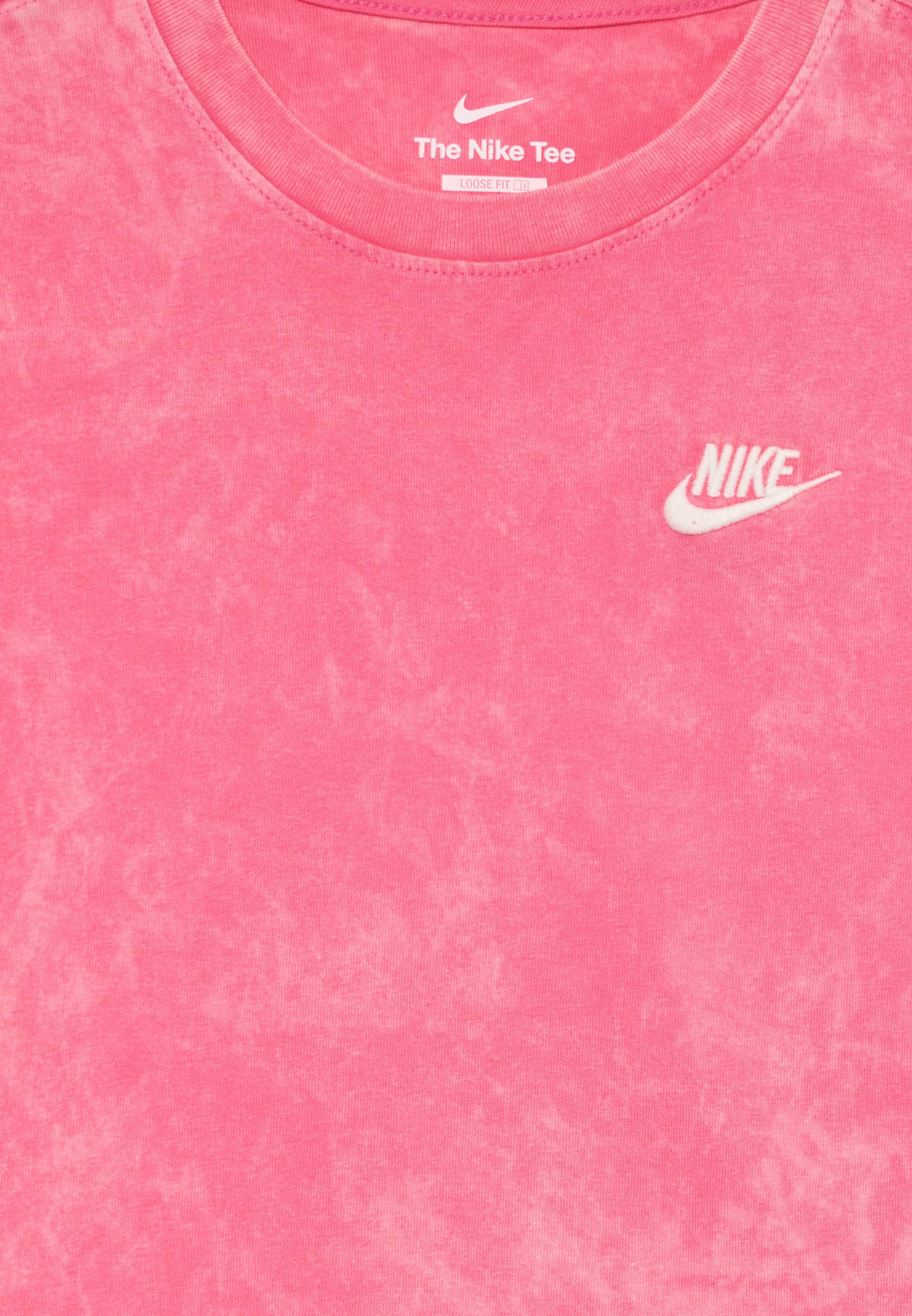 Nike Sportswear CLUB TEE UNISEX - Basic T-Shirt - pinksicle
