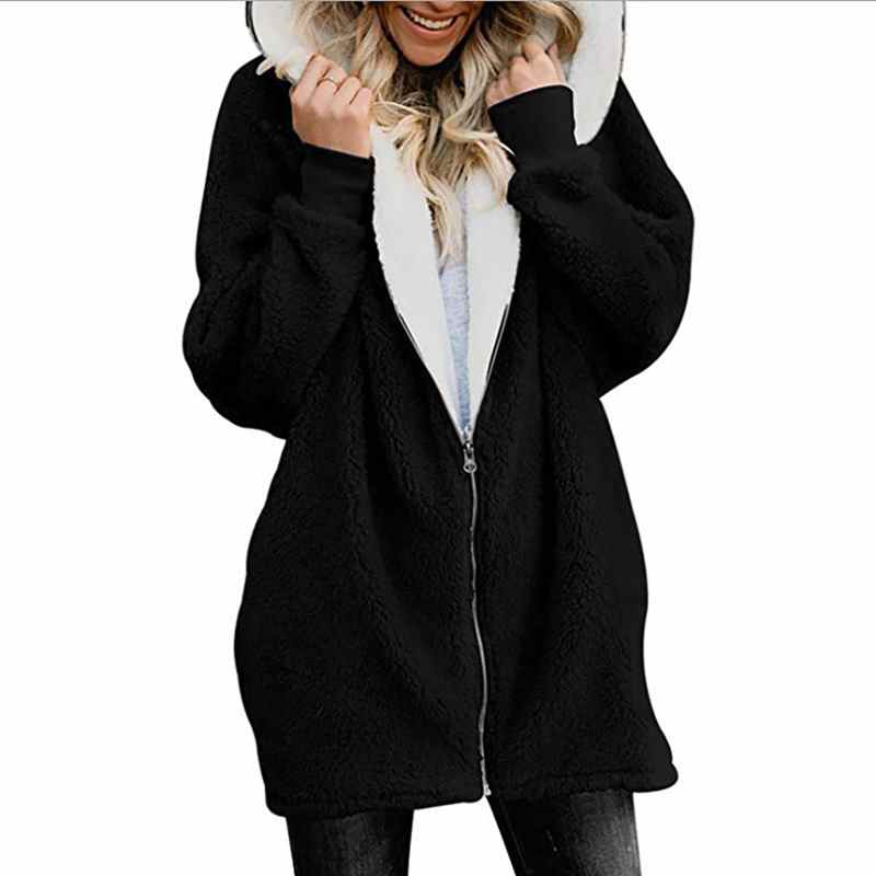 Giacca morbida e ampia in peluche da donna: cappotto 
