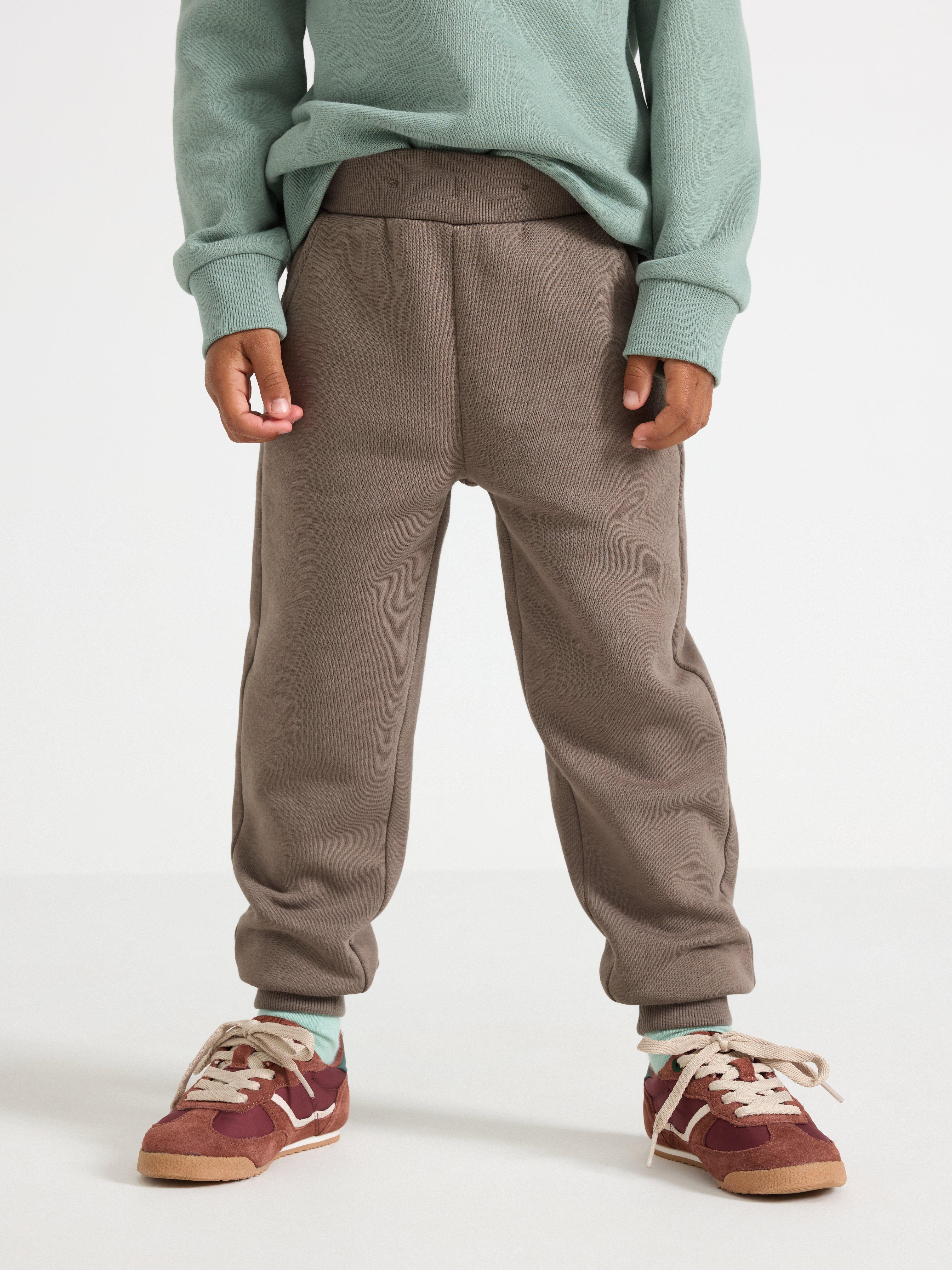 Pantalones deportivos con interior cepillado