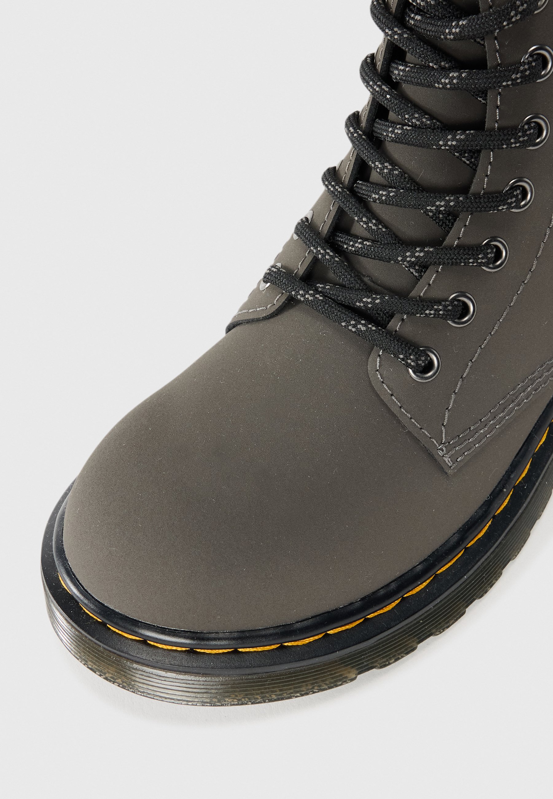Dr. Martens SERENA 8 EYE UNISEX - Buty zimowe - gunmetal soho buck