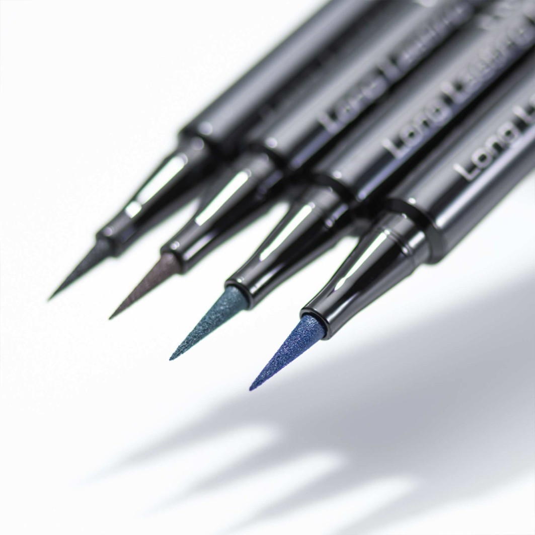 ARTDECO Intenzivni tekući ajlajner dugotrajnog trajanja - 0,6 ml