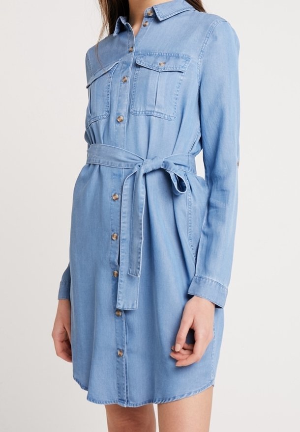 Vero Moda Jeanskleid - hellblauer Denim