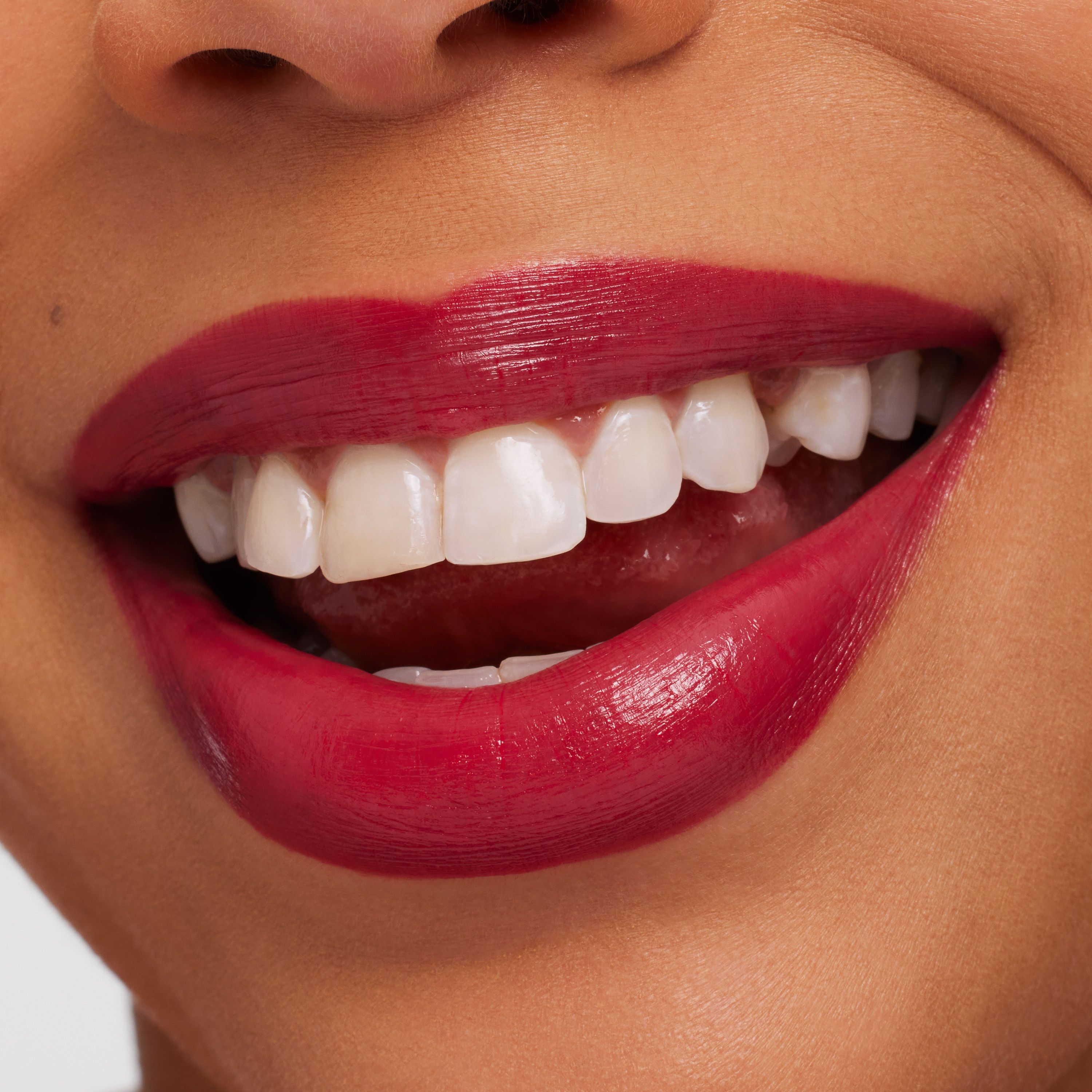 M·A·Cximal Sleek Satin Lipstick Luxusné rúže