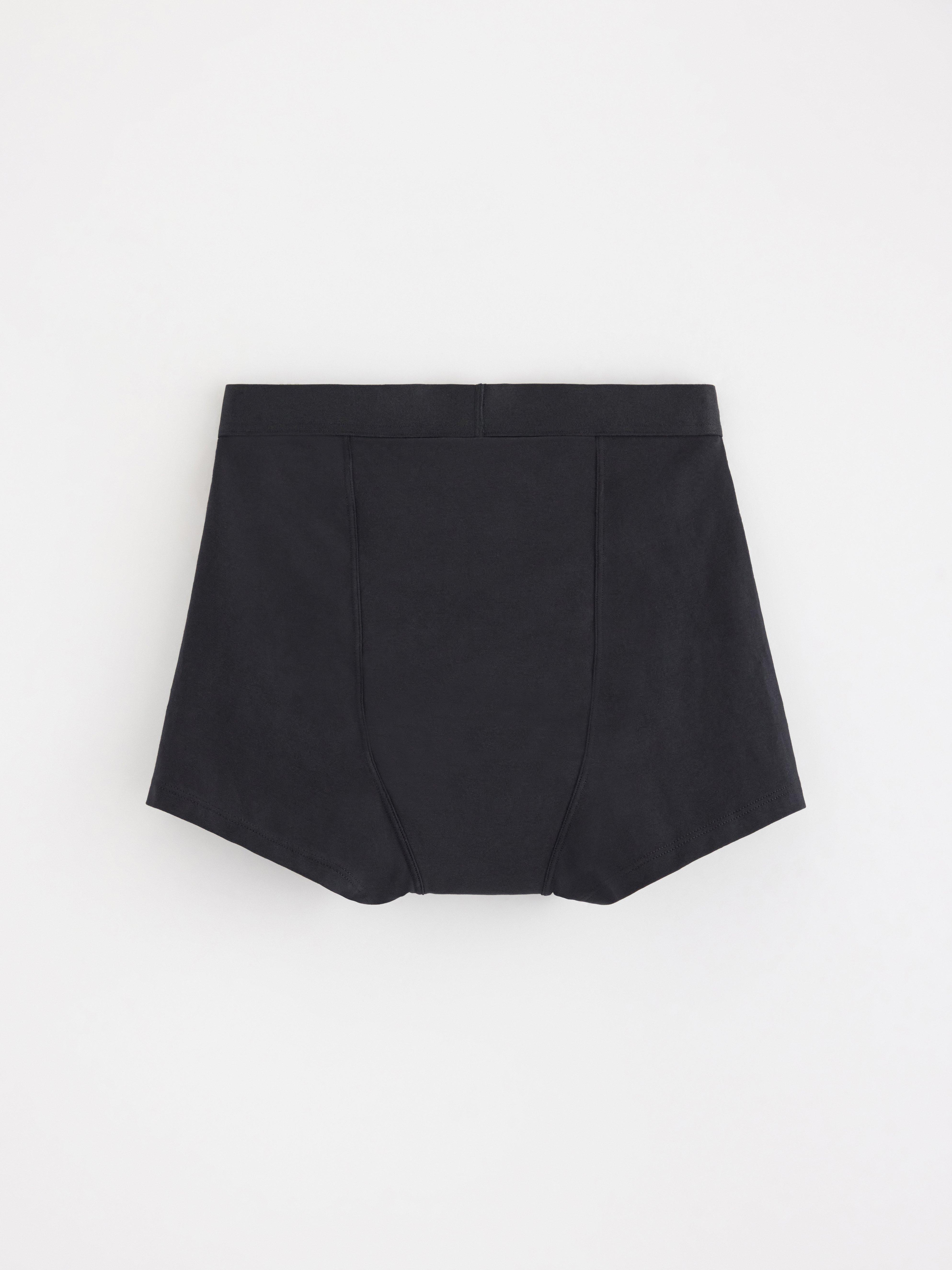 Menstrosa med středně absorpční – boxerky – Female Engineering Black