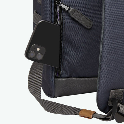 Cabaia Adventurer Medium Rucksack, Dunkelgrau